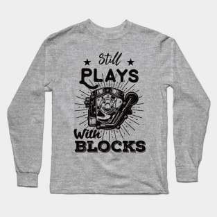 still plays with blocks vintage retro racing cars funny mechanic Long Sleeve T-Shirt